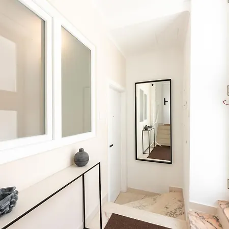 Praca Alegria Lovely